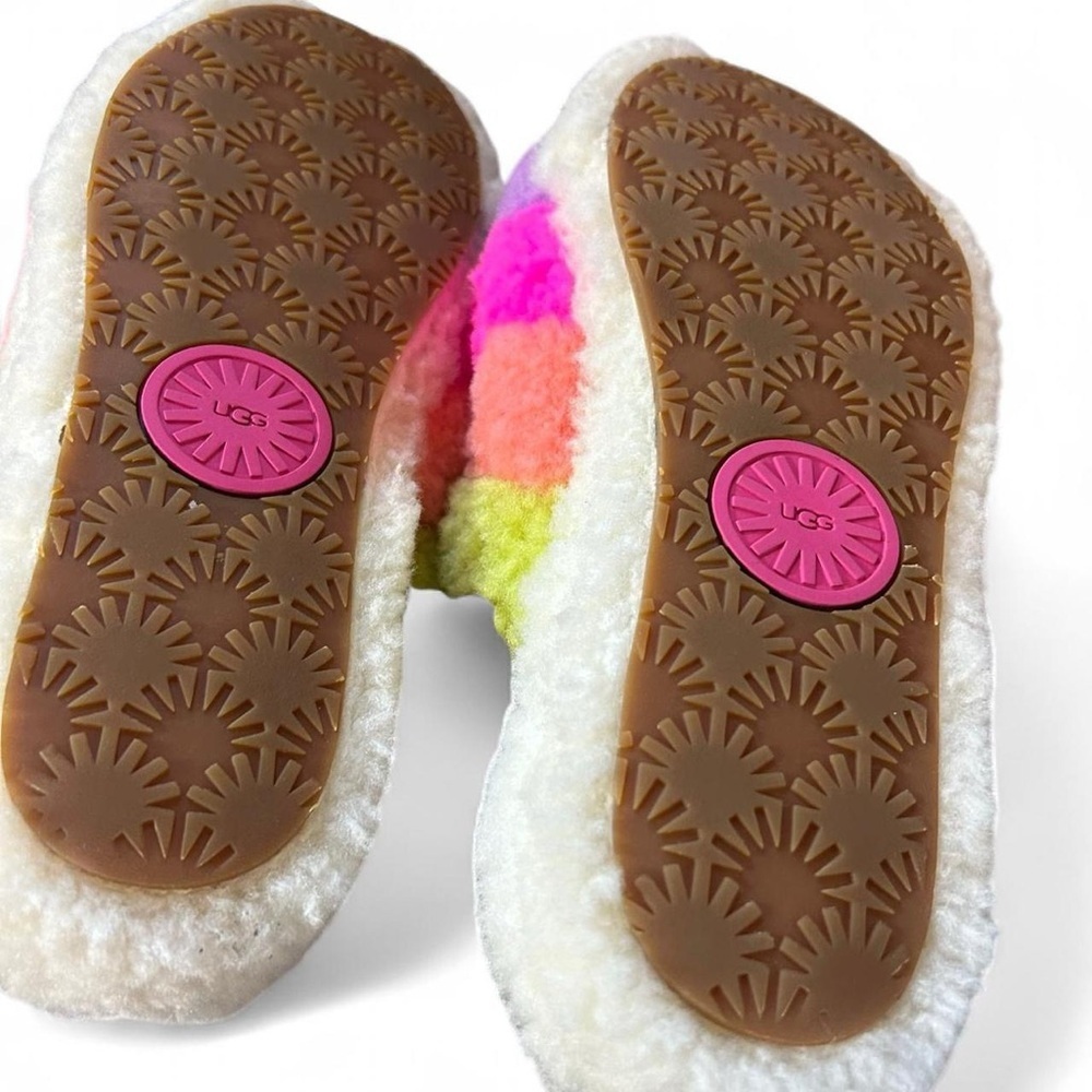UGG Colorful Cozy Slippers – Women’s Size 10, Bright & Barely Worn - Picture 5 of 8
